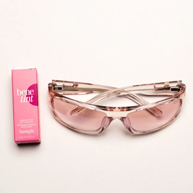 DEZI x Benefit Tints Out Sunglasses DEZI x Benefit Tints Out Sunglasses